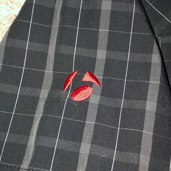 Trek short sleeve shirt size Medium - Picture 2 of 6